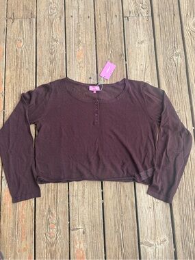 Long Sleeve Cropped Henley Top in Deep Plum